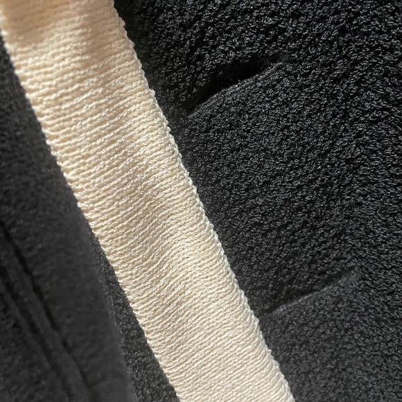 ST JOHN JACKET - Picture 10 of 14